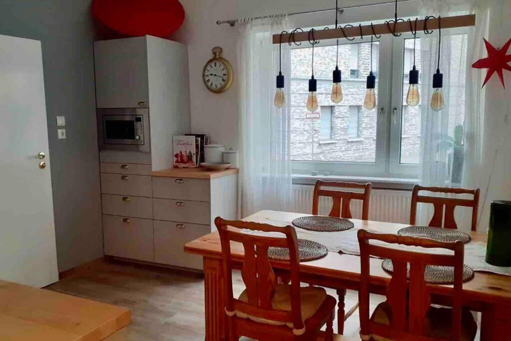 Home In The Heart Of Mannheim, Free Parking, Netflix, Fast Wifi Extérieur photo